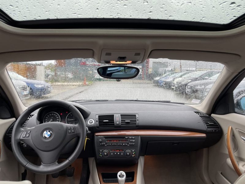 B.M.W. SERIE 1 118D 122 CV    GARANTIE 3/12 MOIS 2006