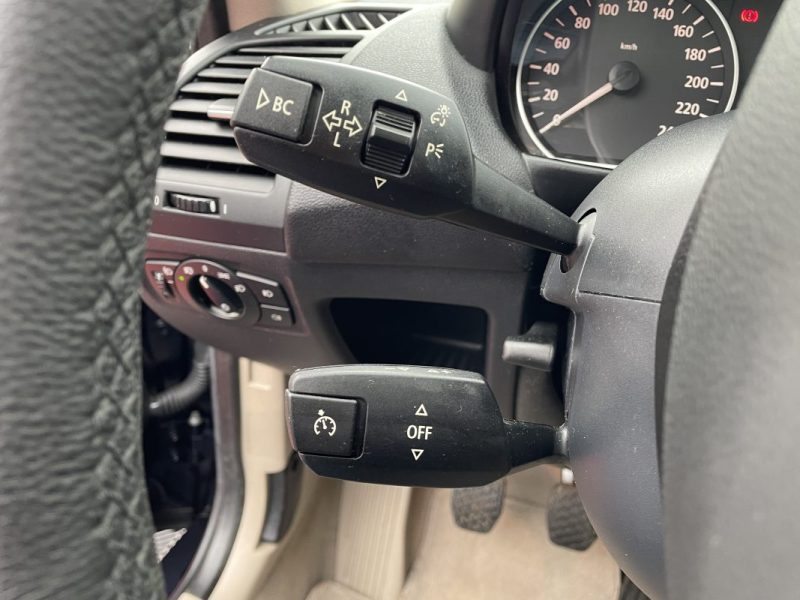 B.M.W. SERIE 1 118D 122 CV    GARANTIE 3/12 MOIS 2006