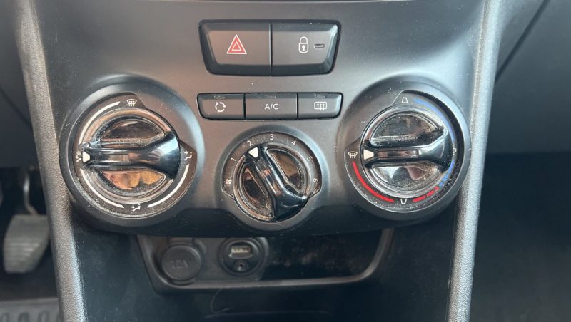 PEUGEOT 2008 1.2 L 82 ch Active, distribution à jour, entretien complet Peugeot