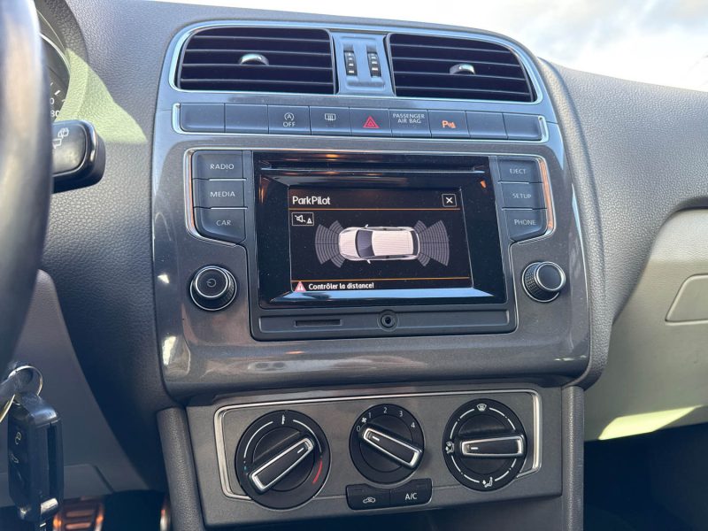 VOLKSWAGEN POLO 1.4 TDI 75CH BLUEMOTION TECHNOLOGY CONFORTLINE 5P