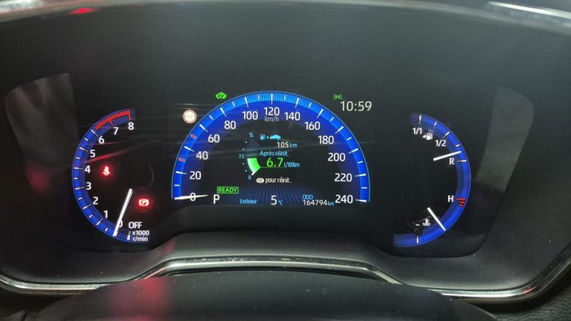 TOYOTA COROLLA BERLINE 184cv COLLECTION/1 ERE MAIN/TVA RECUPERABLE