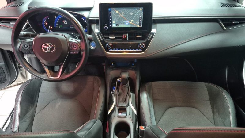 TOYOTA COROLLA BERLINE 184cv COLLECTION/1 ERE MAIN/TVA RECUPERABLE