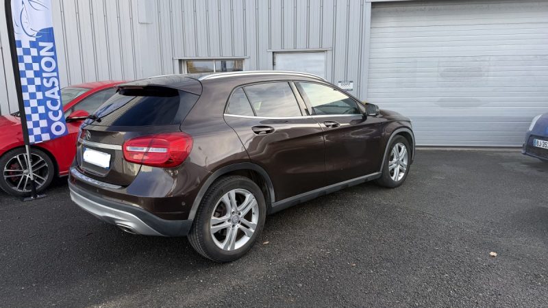 MERCEDES GLA 200D 136CH INTUITION 7G-DCT GARANTIE 