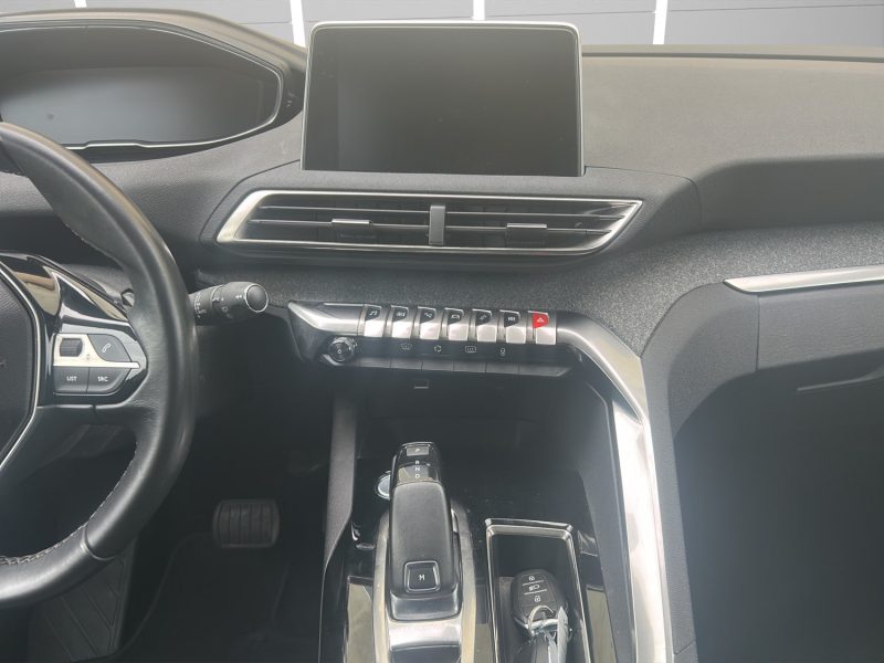 PEUGEOT 3008 II 1.2 ESSENCE 130 CV