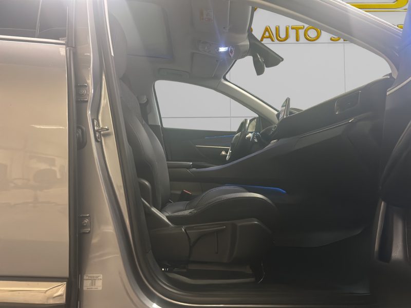 PEUGEOT 3008 II 1.2 ESSENCE 130 CV