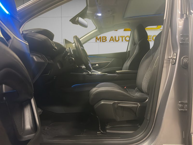 PEUGEOT 3008 II 1.2 ESSENCE 130 CV