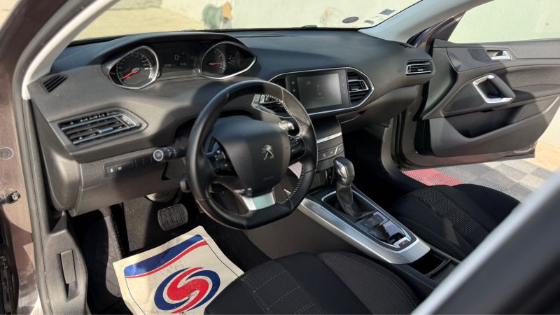 PEUGEOT 308 1.2 E THP  130CH FÉLINE S&S EAT6 5P 2015