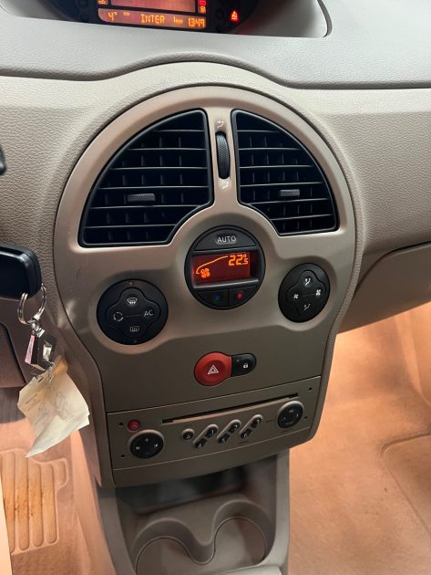 MAGNIFIQUE MODUS 1,2 16V 75  (FULL SUIVI RENAULT, PREMIÈRE MAIN)⭐️⭐️⭐️⭐️⭐️