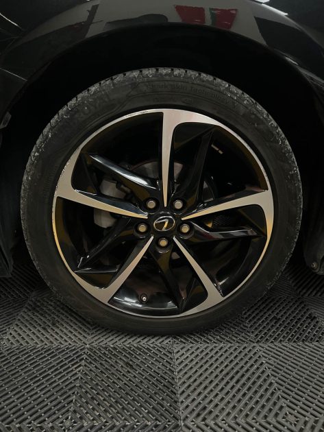 MAGNIFIQUE LEXUS CT 200H SEDUCTION (CUIR, SIÈGES CHAUFFANTS, GPS, CAMÉRA DE RECUL )⭐️⭐️⭐️⭐️⭐️