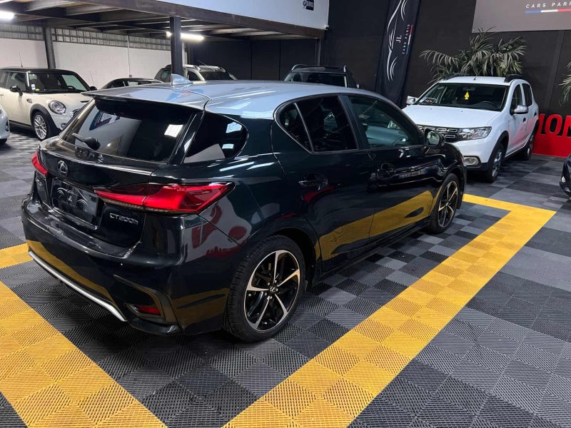 MAGNIFIQUE LEXUS CT 200H SEDUCTION (CUIR, SIÈGES CHAUFFANTS, GPS, CAMÉRA DE RECUL )⭐️⭐️⭐️⭐️⭐️