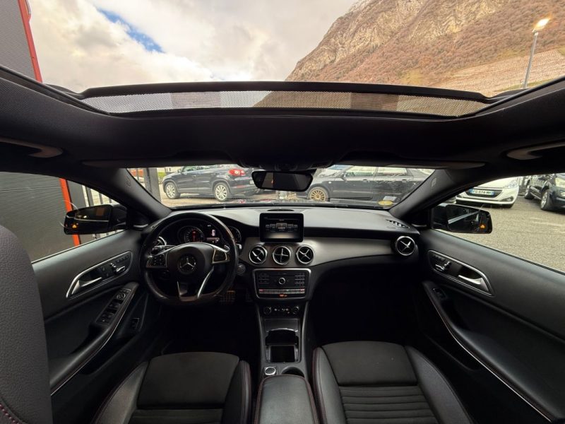 Mercedes Gla 220d 174 Cv Fascination 7G-DCT 4-Matic Toit Ouvrant Panoramique