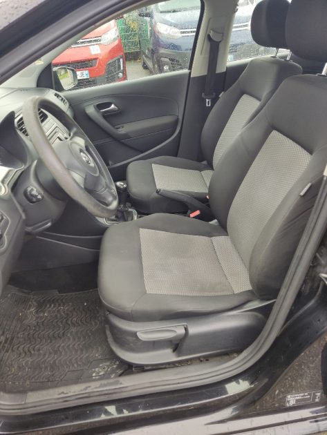 VOLKSWAGEN POLO 1.6 TDI 75 TRENDLINE GARANTIE 3 MOIS 2010