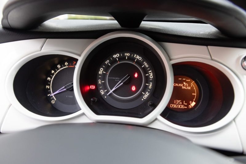 Citroën C3 Attraction 1.4i 73cv – Radar de recul – Régulateur - Climatisation 