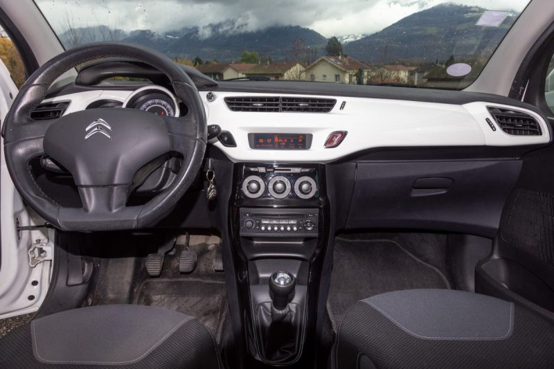 Citroën C3 Attraction 1.4i 73cv – Radar de recul – Régulateur - Climatisation 