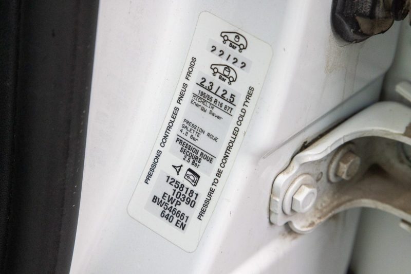 Citroën C3 Attraction 1.4i 73cv – Radar de recul – Régulateur - Climatisation 