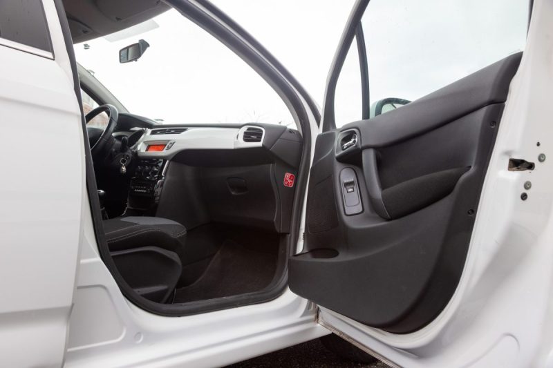 Citroën C3 Attraction 1.4i 73cv – Radar de recul – Régulateur - Climatisation 