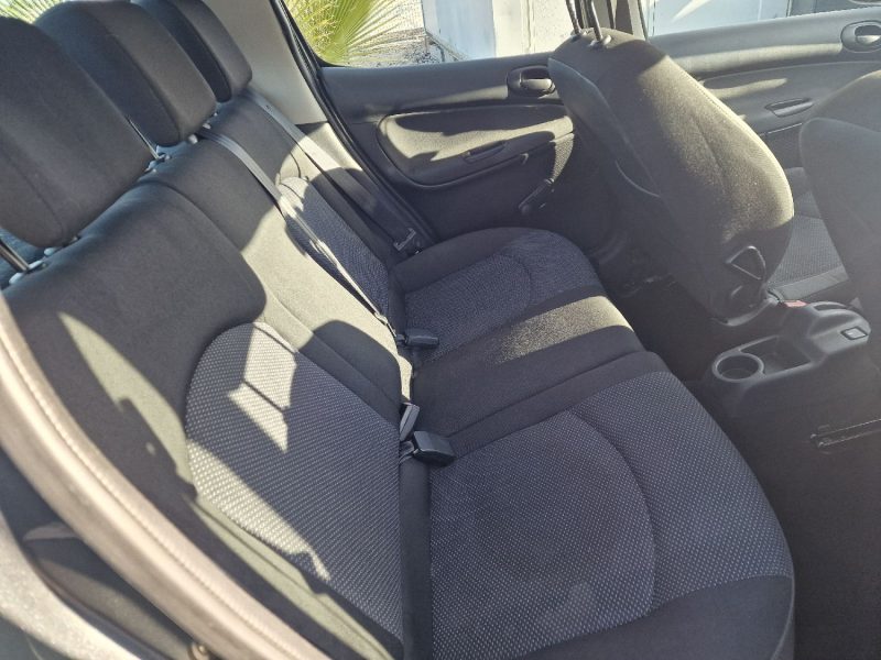 PEUGEOT 206 PLUS 1.4 HDI FAP URBAN EURO5 5P 2011