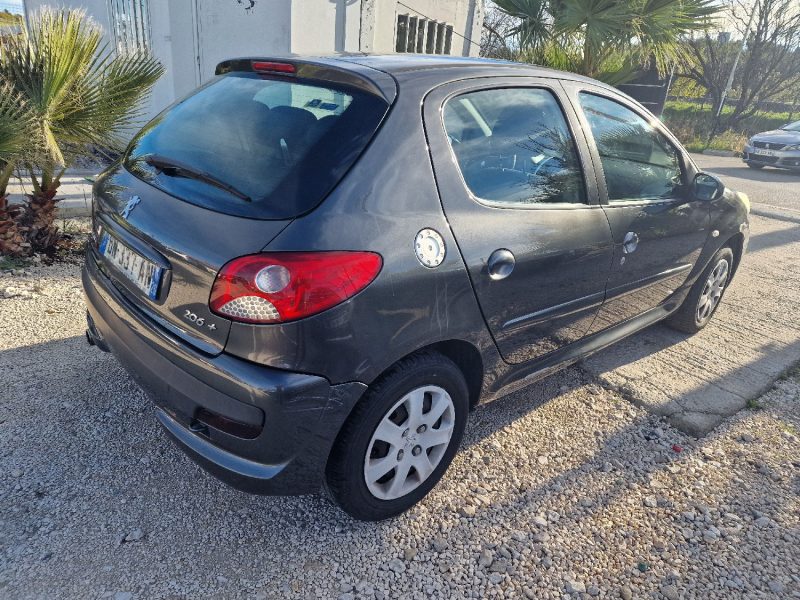 PEUGEOT 206 PLUS 1.4 HDI FAP URBAN EURO5 5P 2011