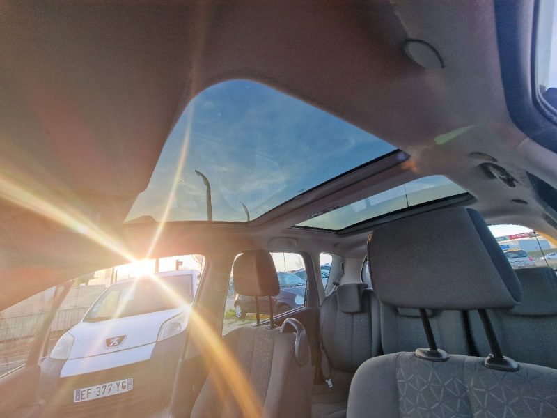 RENAULT SCENIC EXPRESSION 1.9DCI 130 2007