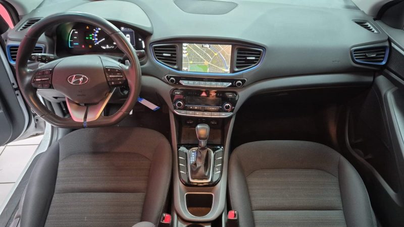 HYUNDAI IONIQ BERLINE HYBRIDE 141cv BUSINESS/1 ERE MAIN/TVA RECUPERABLE