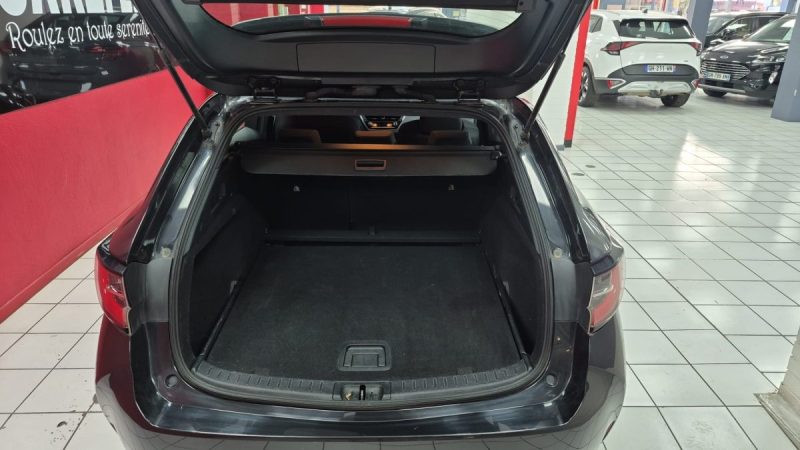 TOYOTA COROLLA TOURING SPORTS 122cv DYNAMIC BUSINESS