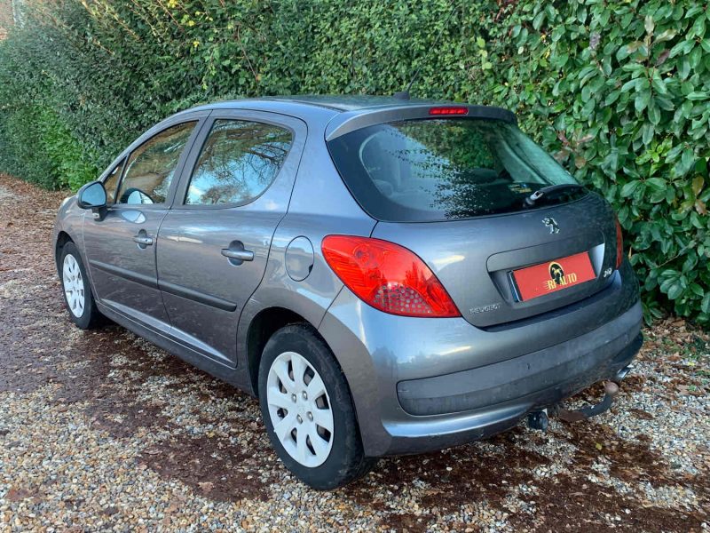 PEUGEOT 207 1.6 HDI 90 EXECUTIVE 2008