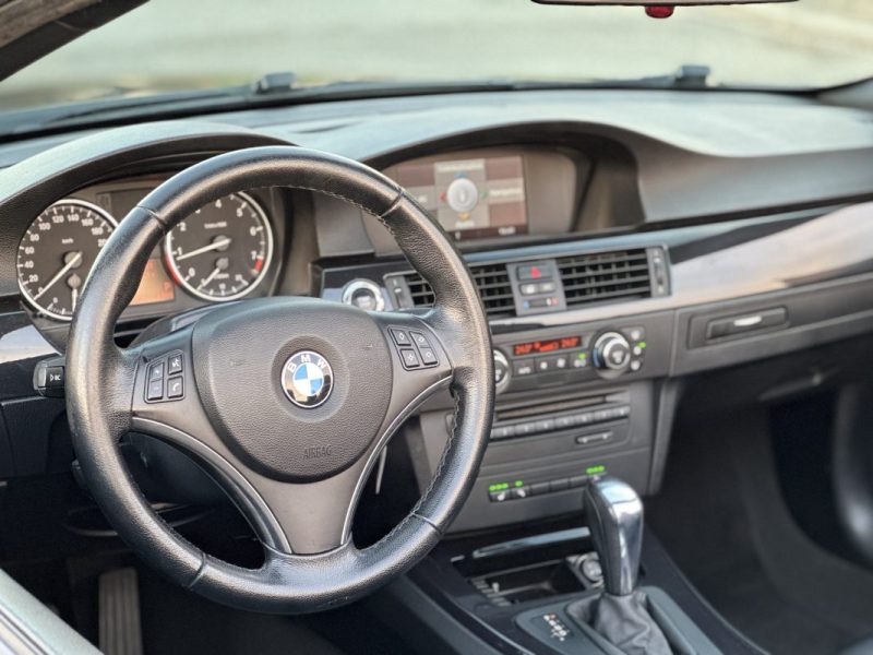 BMW SERIE 3 320I 170CV E93 Boite Auto / Paiement 4X ou 10X Possible