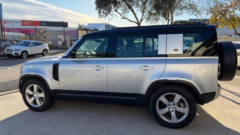 LAND ROVER  DEFENDER 110 D240 BVA8 SE 7 PLACES 