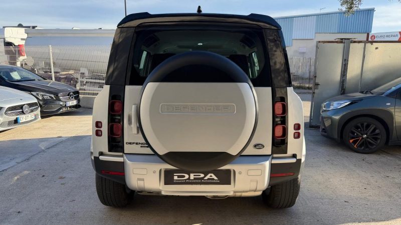 LAND ROVER  DEFENDER 110 D240 BVA8 SE 7 PLACES 