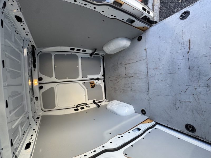 RENAULT MASTER F3300 L2H2 2.3 BLUE DCI 150CHEURO6 2023 ttc