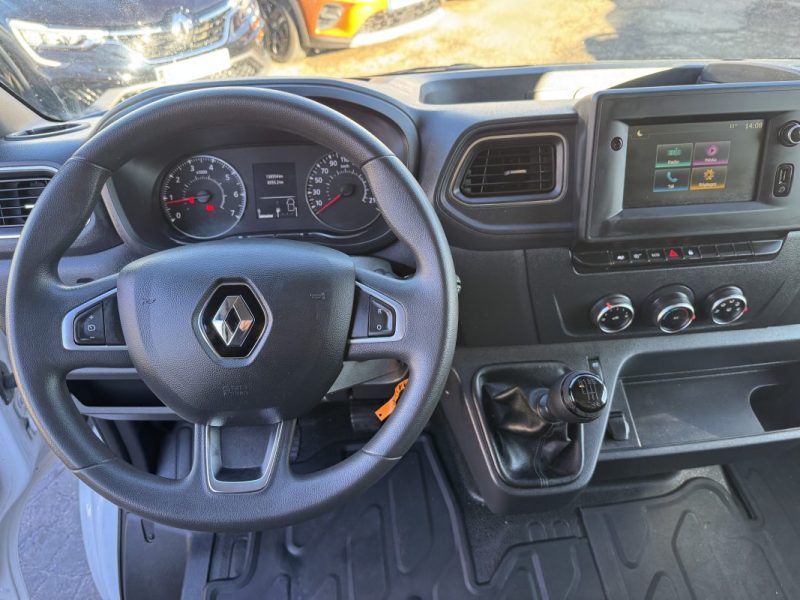 RENAULT MASTER F3300 L2H2 2.3 BLUE DCI 150CHEURO6 2023 ttc
