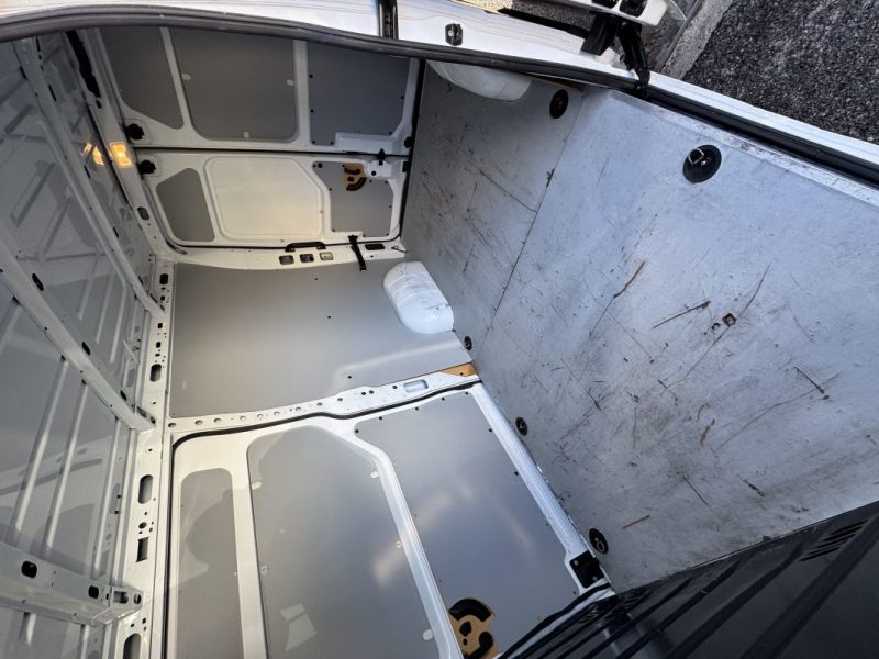 RENAULT MASTER F3300 L2H2 2.3 BLUE DCI 150CHEURO6 2023 ttc