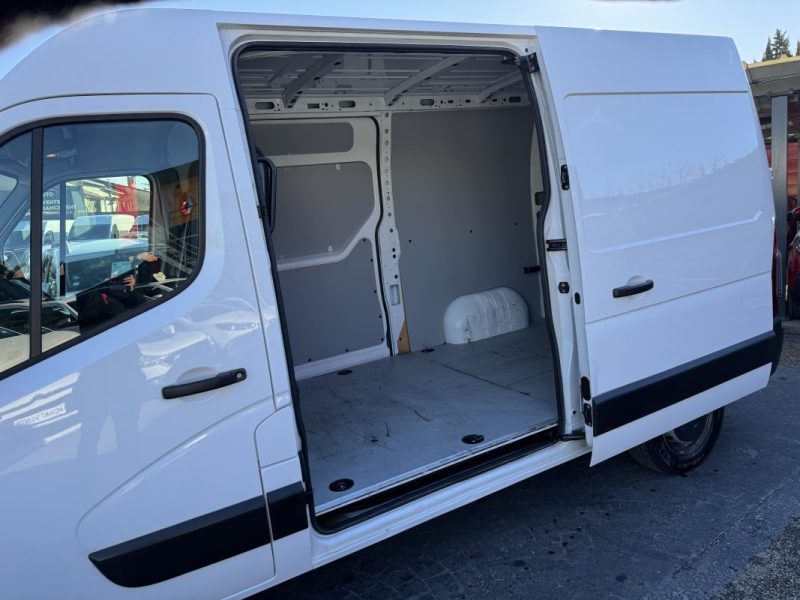 RENAULT MASTER F3300 L2H2 2.3 BLUE DCI 150CHEURO6 2023 ttc