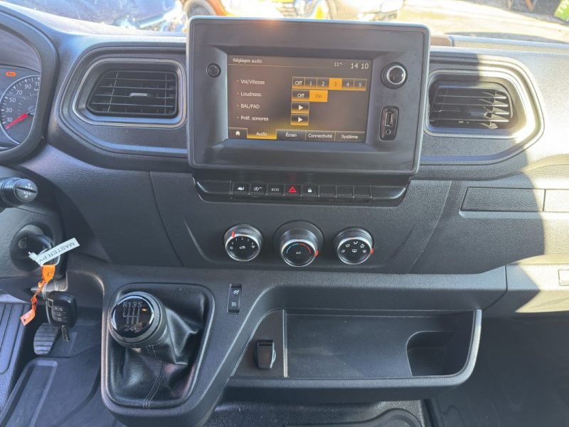 RENAULT MASTER F3300 L2H2 2.3 BLUE DCI 150CHEURO6 2023 ttc