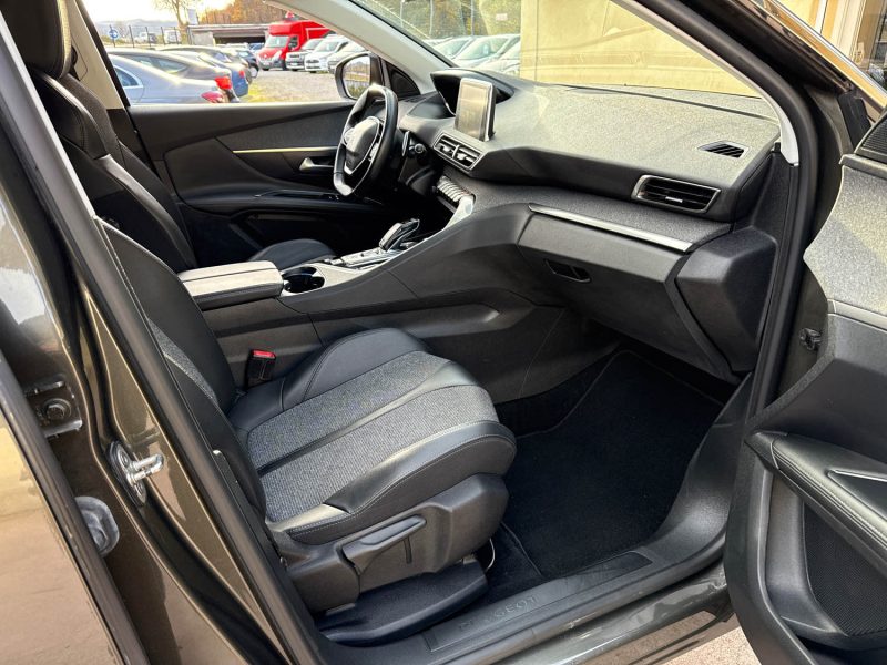 PEUGEOT 3008 II 1.5 BlueHDi 130 ch Allure S&S EAT8