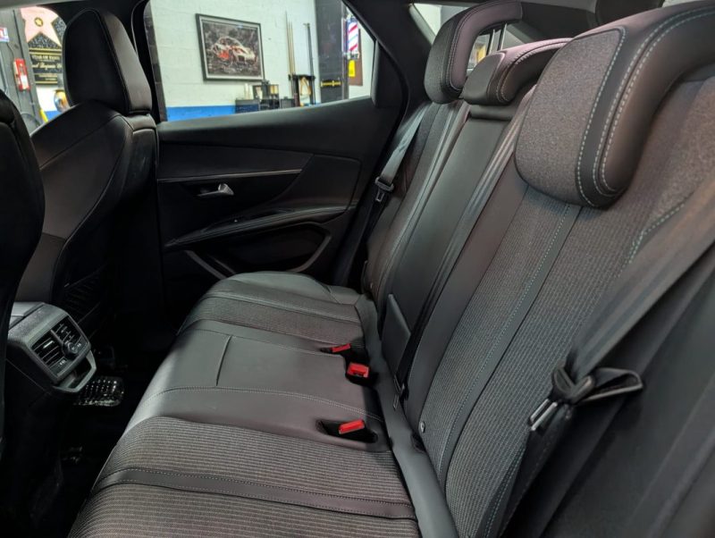 PEUGEOT 3008 HYBRID 225CH ALLURE PACK E-EAT8