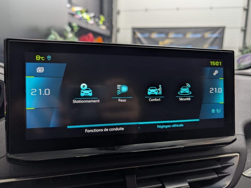 PEUGEOT 3008 HYBRID 225CH ALLURE PACK E-EAT8