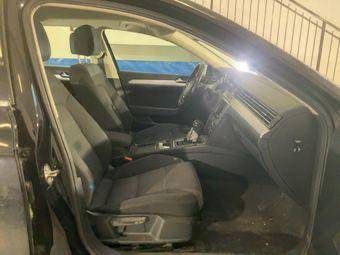 VOLKSWAGEN PASSAT  2.0 TDI BUSINESS LINE BLUEMOTION TECH. 2015 - 99931 KM  