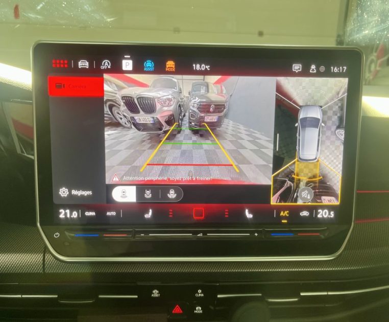 VOLKSWAGEN GOLF 2.0 TDI SCR 150 LIFE PLUS DSG 2024