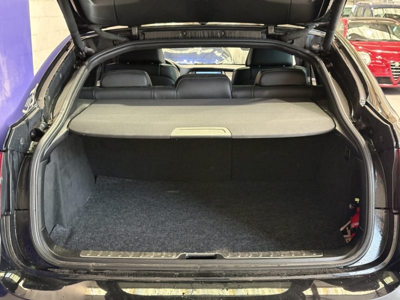 Bmw X6M 555cv - Full Option - Feux Led - Toit ouvrant  - Entretien suivi - 5 places  