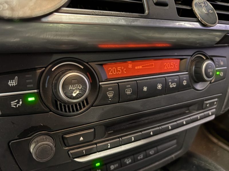 Bmw X6M 555cv - Full Option - Feux Led - Toit ouvrant  - Entretien suivi - 5 places  