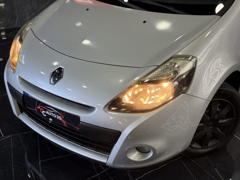 RENAULT CLIO III AUTHENTIQUE 1.5DCI 70 2010