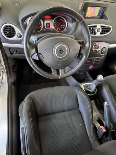 RENAULT CLIO III AUTHENTIQUE 1.5DCI 70 2010