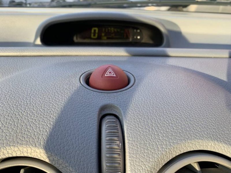 RENAULT TWINGO PERRIER 1.2 16V QUICKSHIFT 5 2002