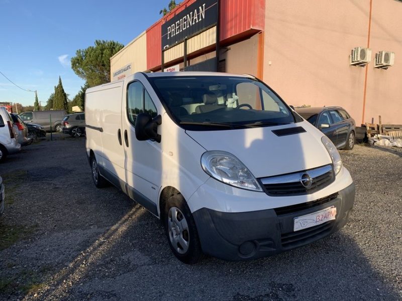 OPEL VIVARO  2.0 CDTI FOURGON L2H1 2,9T  2014