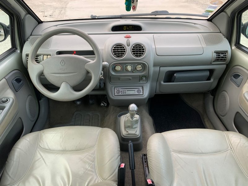 RENAULT TWINGO PERRIER 1.2 2000
