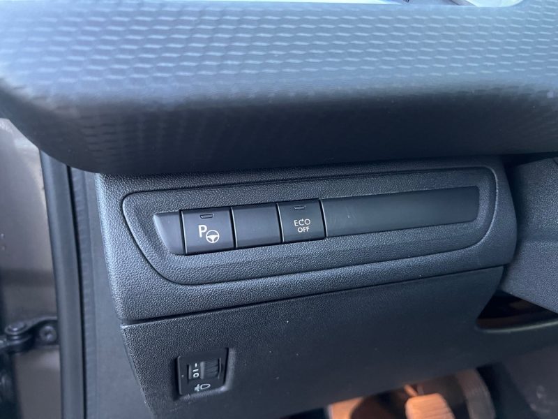 PEUGEOT 2008 - 2 1.6 120cv HDI  - 8V TURBO 2016 FELINE