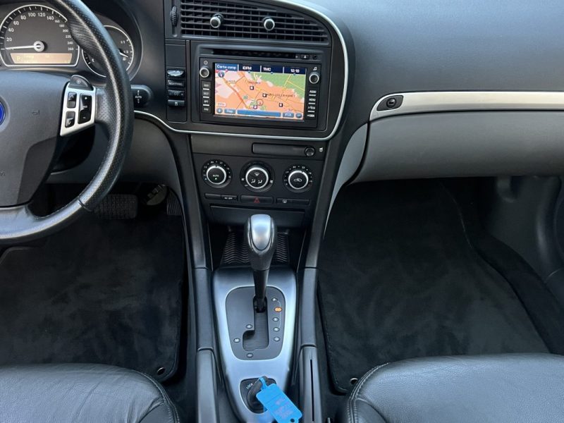 SAAB 9-3 II CABRIOLET VECTOR 1.9 TID 150 Cv 1ERE MAIN 82 500 Kms BOITE AUTO CUIR GPS - GARANTIE 1 AN