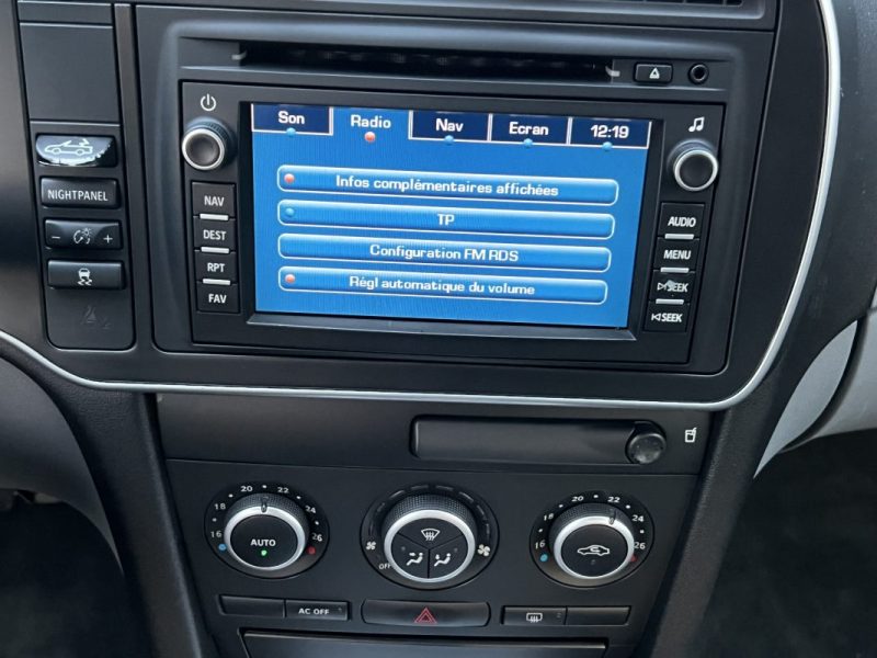 SAAB 9-3 II CABRIOLET VECTOR 1.9 TID 150 Cv 1ERE MAIN 82 500 Kms BOITE AUTO CUIR GPS - GARANTIE 1 AN