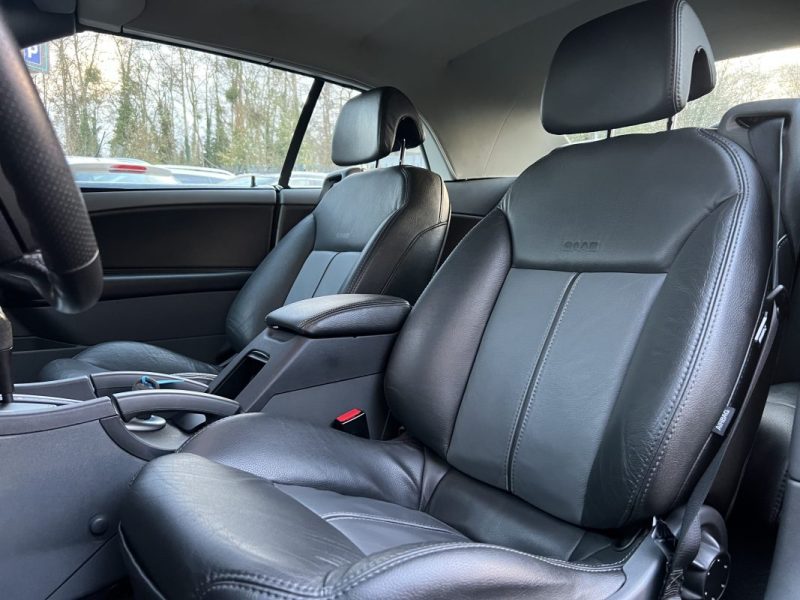 SAAB 9-3 II CABRIOLET VECTOR 1.9 TID 150 Cv 1ERE MAIN 82 500 Kms BOITE AUTO CUIR GPS - GARANTIE 1 AN